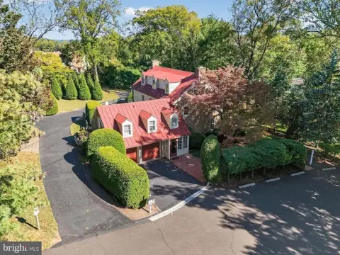 Charming Abington Colonial with Office