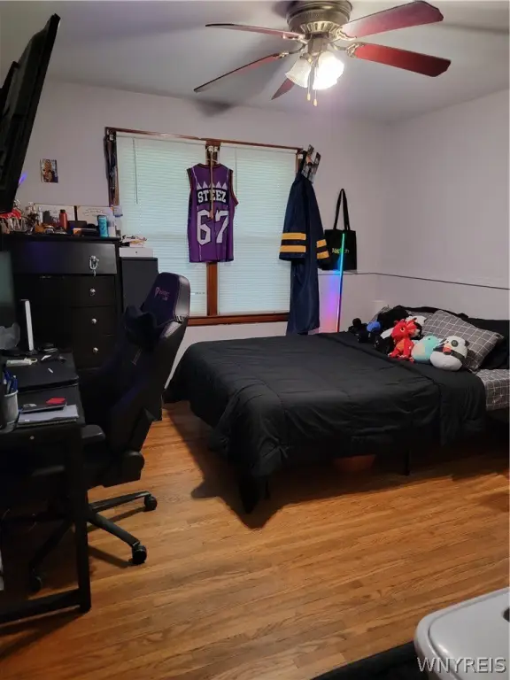 Picture 10