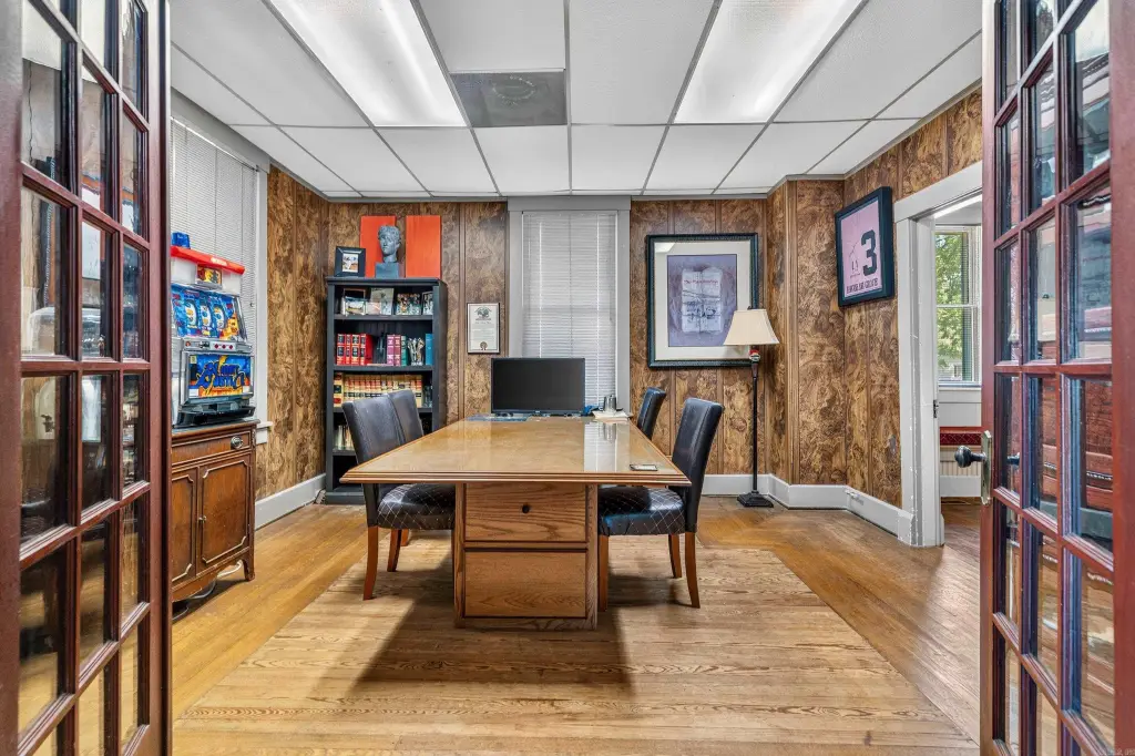 Picture 12