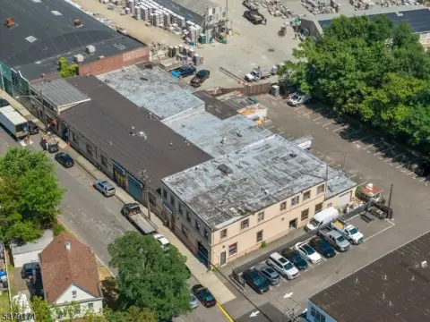 Clifton Industrial/Warehouse Space For Sale