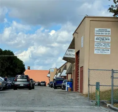 Body Shop Business with Real Estate