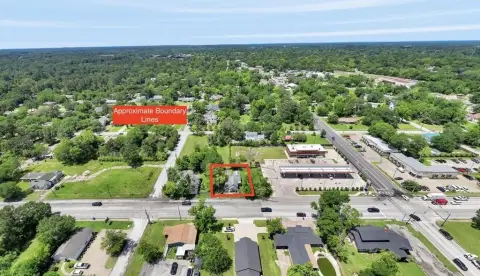 Versatile Property on Frank Avenue