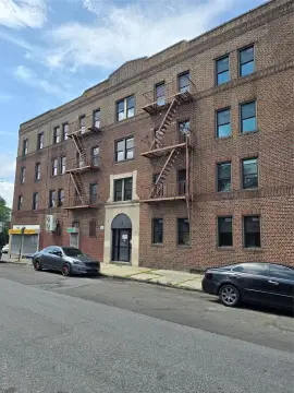 Fleetwood Mixed-Use Investment Opportunity