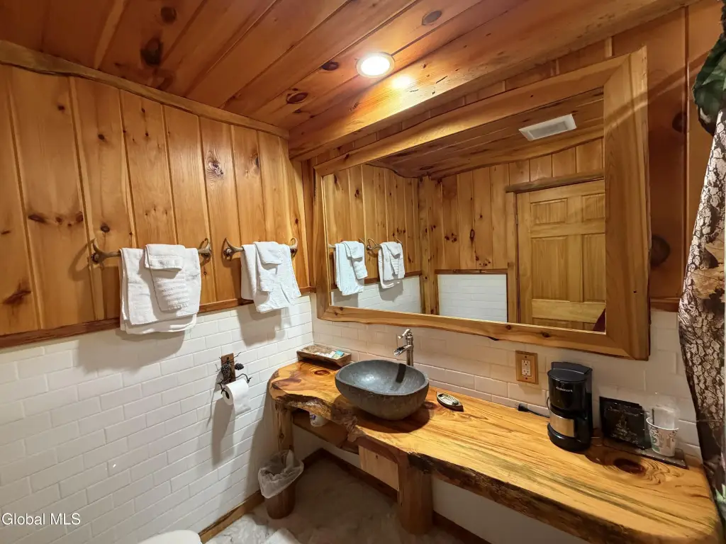 Picture 8