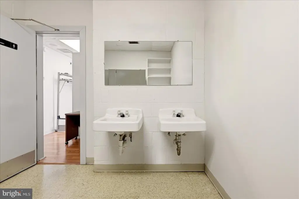 Picture 41