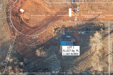 Mustang Land with Existing Barn