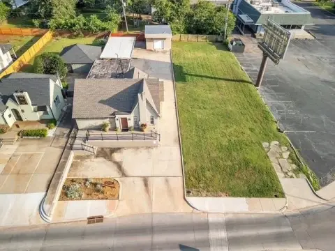 Versatile Commercial Office Building