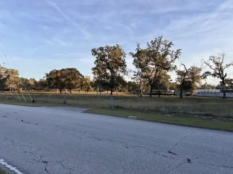 Vacant Land in Hudson, Florida