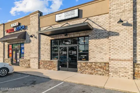 Retail Space in Jacksonville, NC