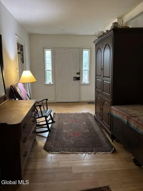 Picture 4