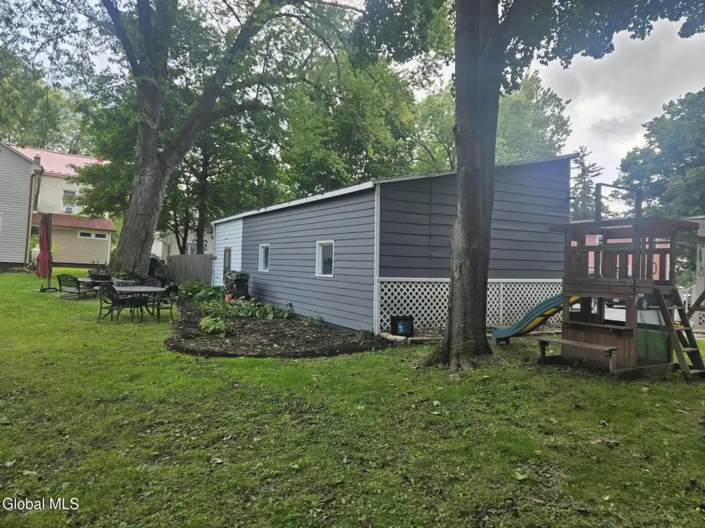 Picture 24