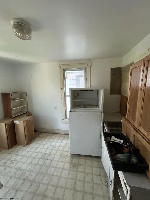 Picture 4