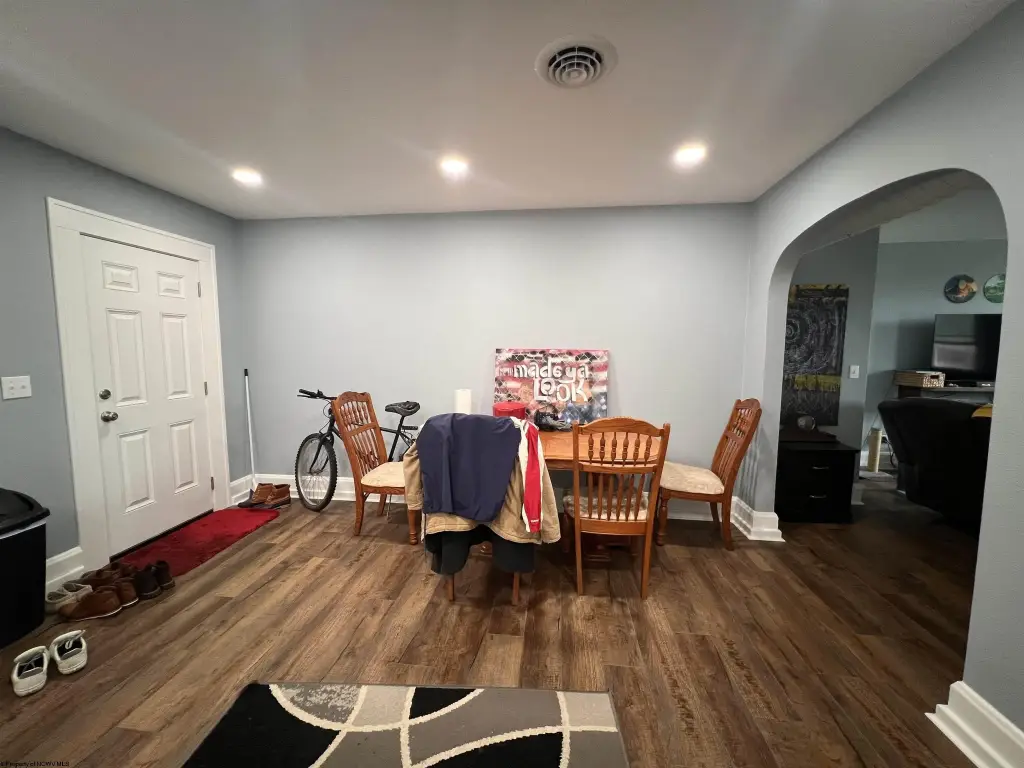 Picture 19