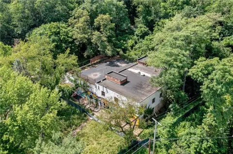 Fineview Redevelopment Opportunity Near Downtown