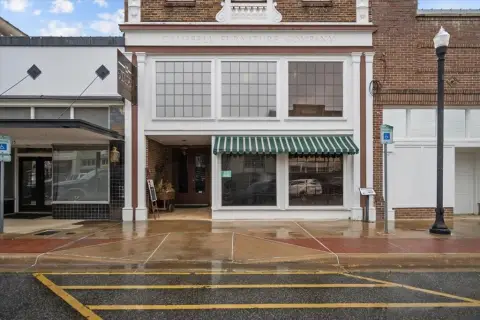 Historic Downtown Lufkin Commercial Space