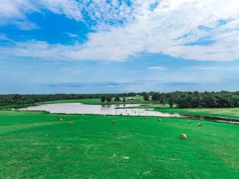 47 Acres with 15-Acre Lake
