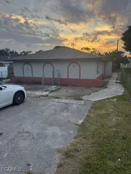 Turnkey Duplex in Pine Manor