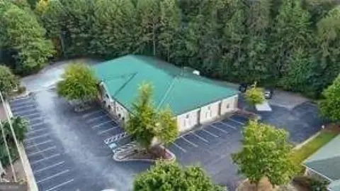 High-Visibility Retail Building in Marietta