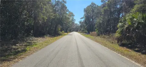 Residential Land in Quiet Location