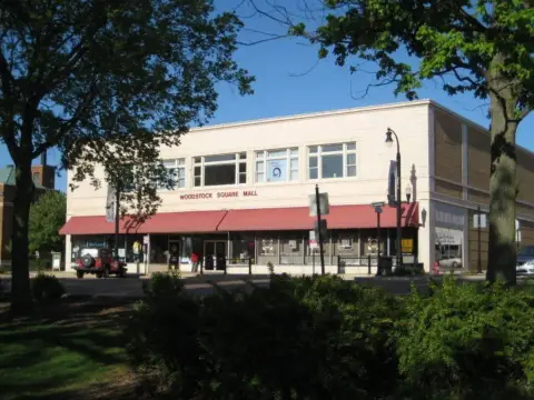 Woodstock Square Mall Retail Space