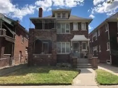 Well-Maintained Detroit Duplex For Sale