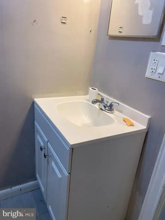 Picture 28