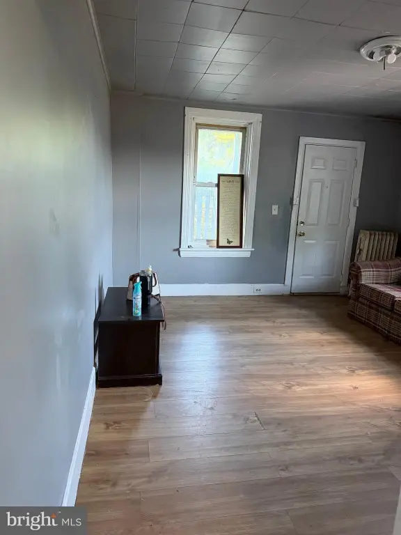 Picture 18