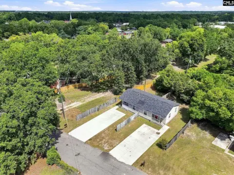 Updated Two-Unit Duplex