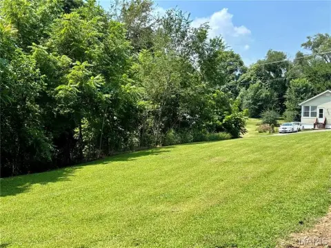 Land For Sale in Alton