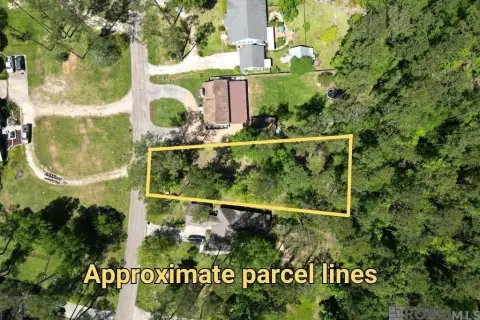 Residential Lot in River Pines