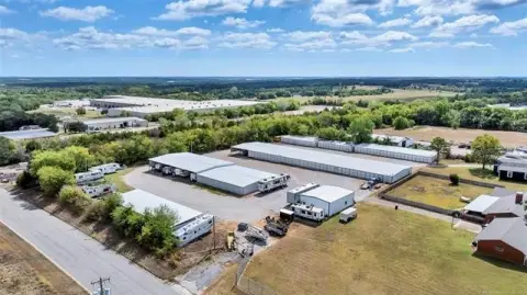 Thriving Storage Park Near Lake Murray