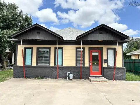 Office Building in Wichita Falls