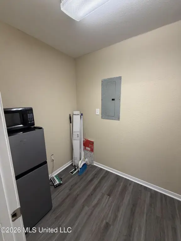 Picture 4