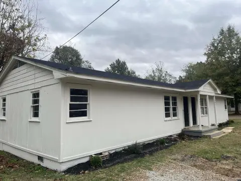 Updated Duplex Near University