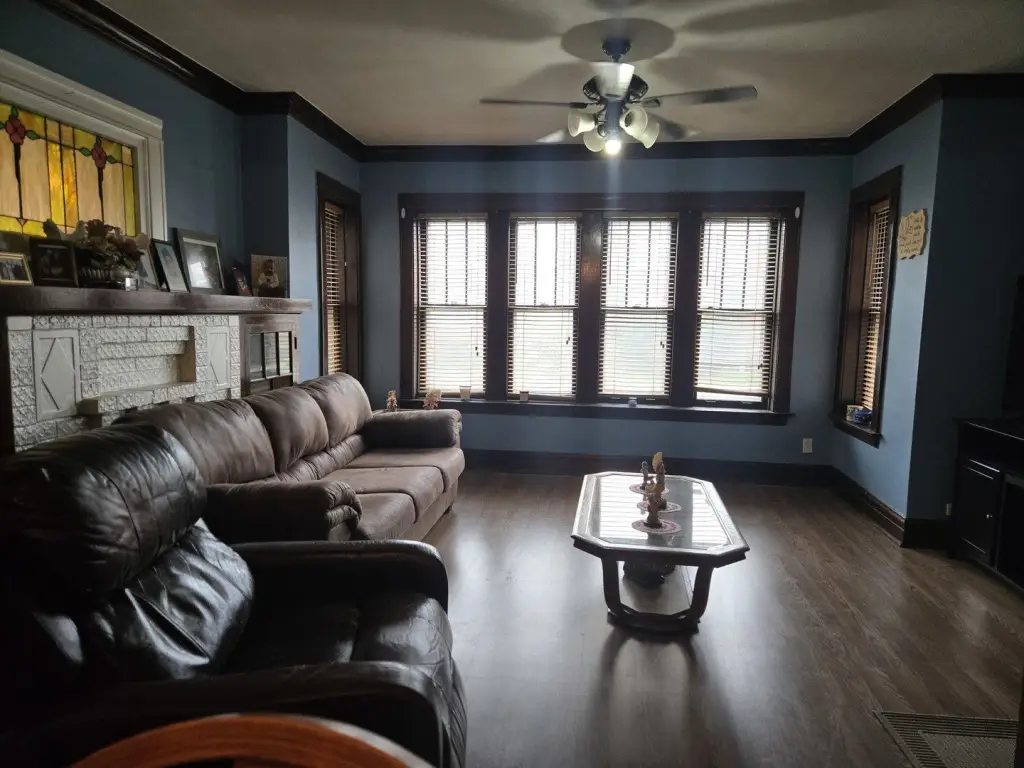 Picture 6