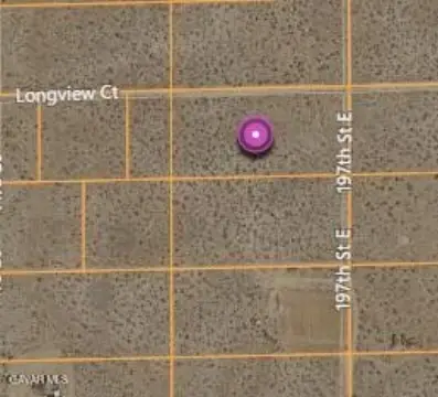 Spacious Land in Lancaster, CA