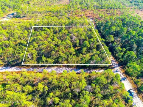 Boiling Spring Lakes Land Parcel