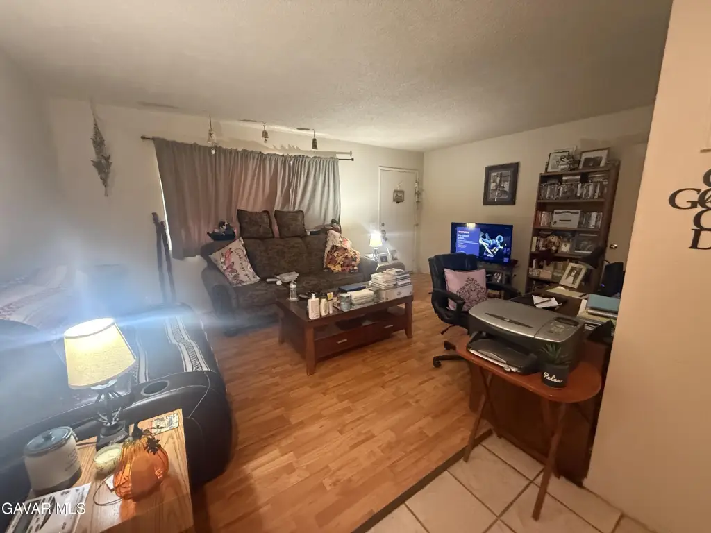Picture 5