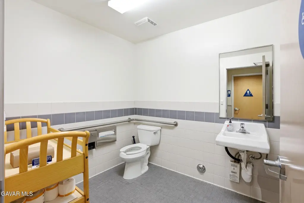 Picture 18