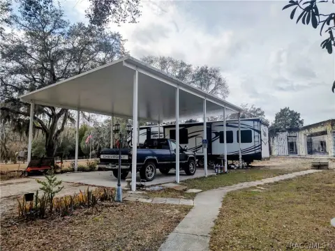 Dunnellon Land with Building Shell