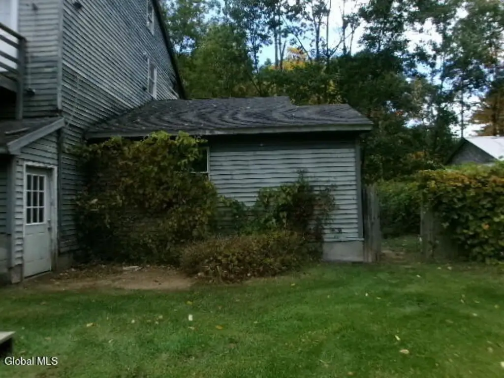 Picture 7