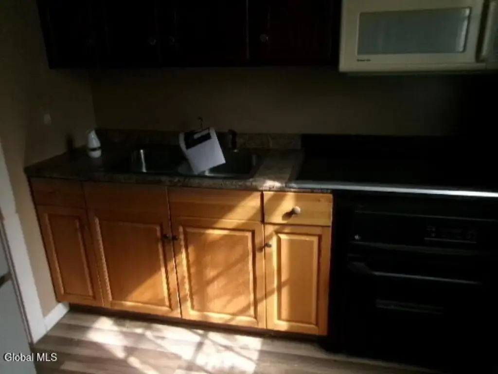 Picture 28