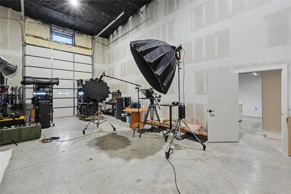 Picture 9