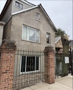 Pilsen Multifamily Investment Opportunity