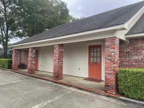 Stand-Alone Office Building For Rent