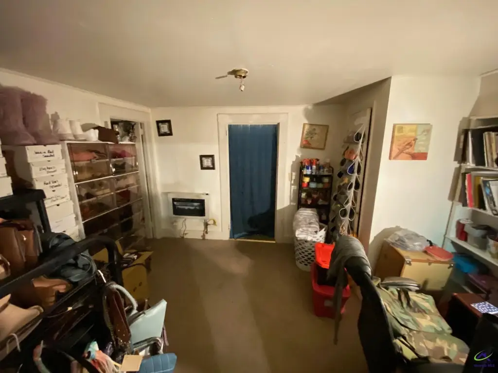 Picture 19