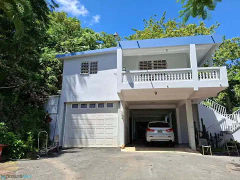 Two-Level Concrete Duplex