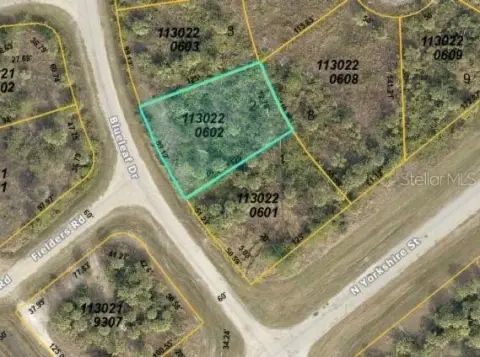 Oversized Corner Lot in North Port