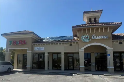 Prime Retail/Office Space Available