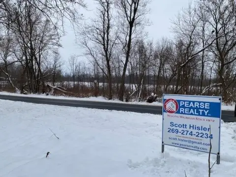 Land Near Sagamaw Lake